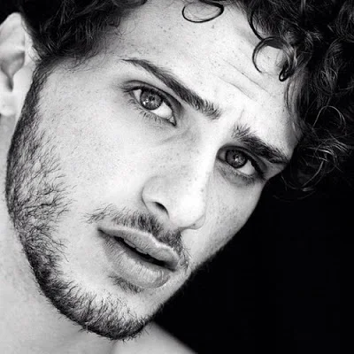 صور رجال 2026 اجمل صور رجال فخمه 25 1747105498 323 صور رجال 2025 اجمل صور رجال فخمه - صور رجال 2026 اجمل صور رجال فخمه